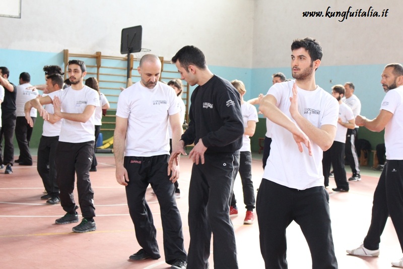 Kung Fu Academy di Sifu Mezzone Scuola di Wing Chun Difesa Personale Ving Tjun Tsun Caserta Frosinone San Severo Foggia Corato (1)